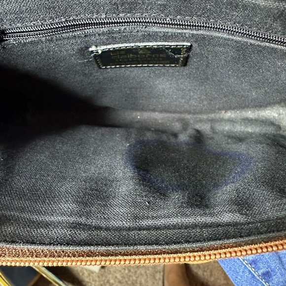 Liz Claiborne pebbled leather navy and brown vintage purse - Picture 4 of 6